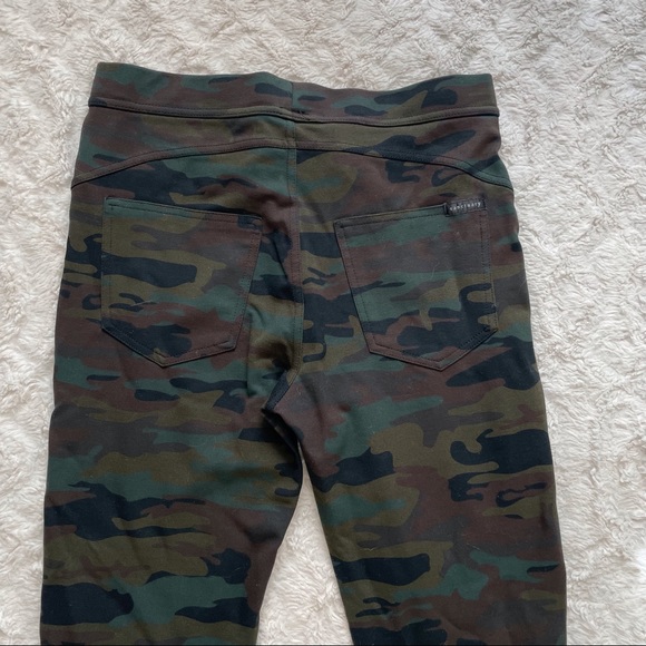 Sanctuary Camo Leggings Pants - Picture 5 of 5